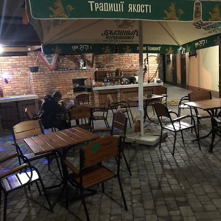 Отель Biker'S Pub Oleksandriia Экстерьер фото
