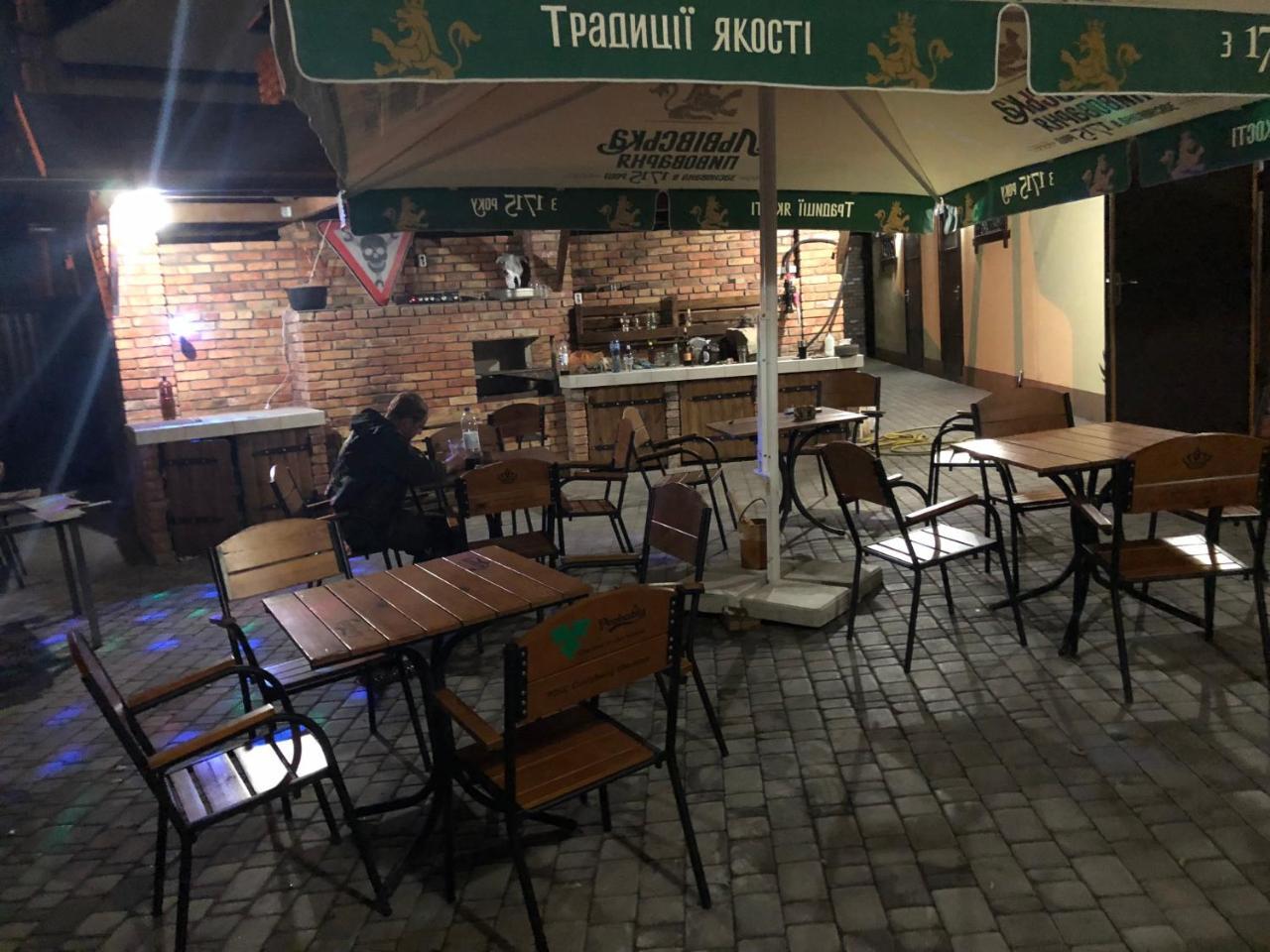 Отель Biker'S Pub Oleksandriia Экстерьер фото